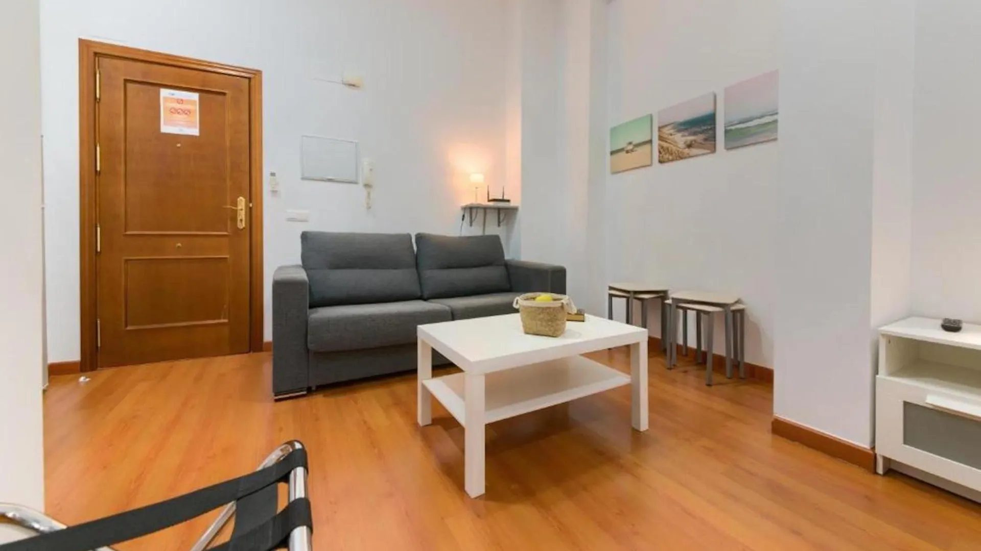 Apartments Holidays2Malaga City Center