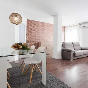 https://apartment-on-carrer-del-perill-3.catalonia-hotels.com