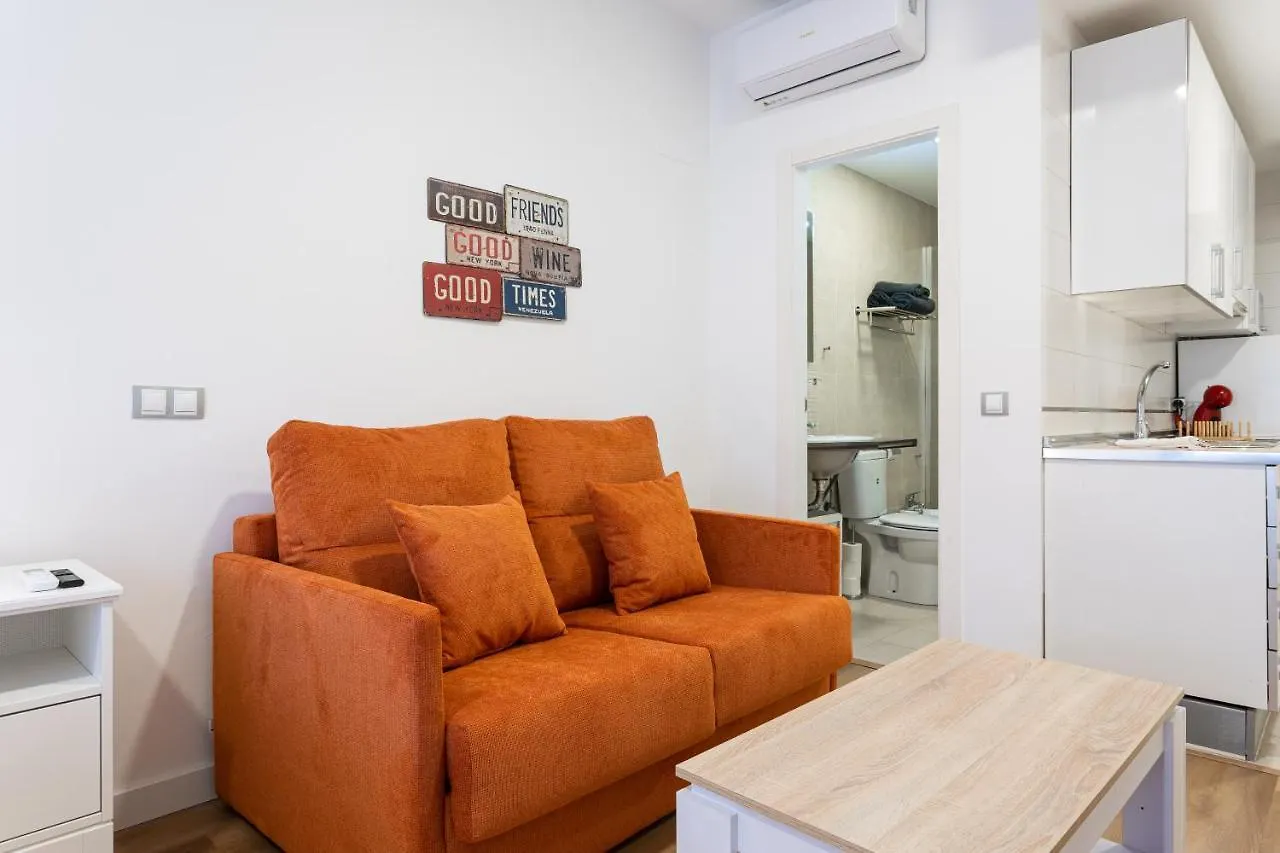 Apartments Holidays2Malaga City Center 0*, Malaga Spain