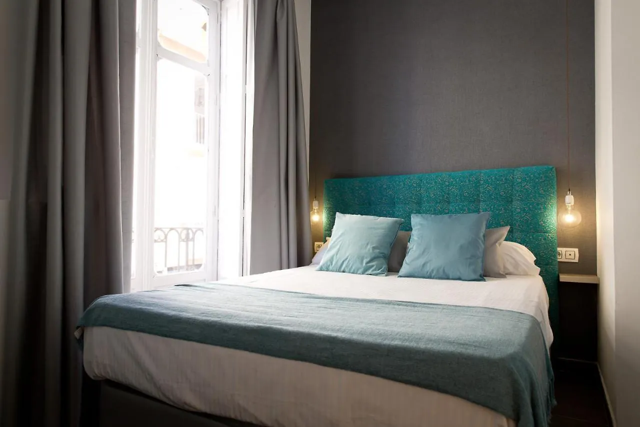 Apartments Holidays2Malaga City Center 0*,